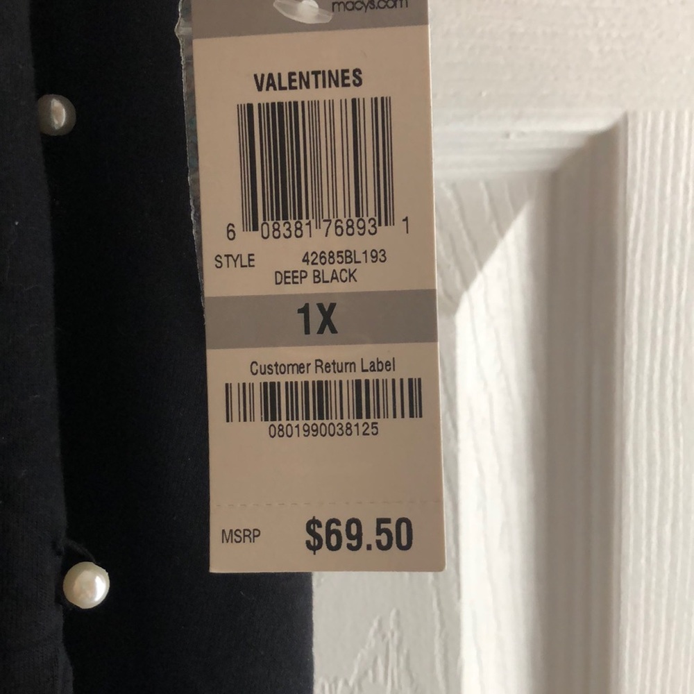 Shirt - Picture 3 of 4